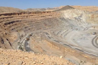 Pima County Arizona copper mine. Image credit: Joyce Cory, CC BY 2.0, via Wikimedia Commons