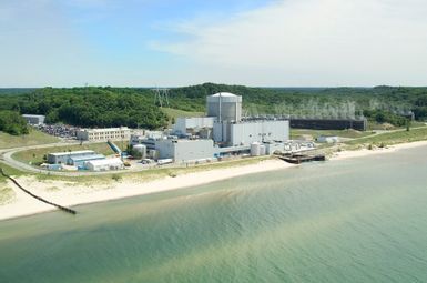 Palisades Nuclear Plant. Image credit: Entergy Nuclear, Flickr